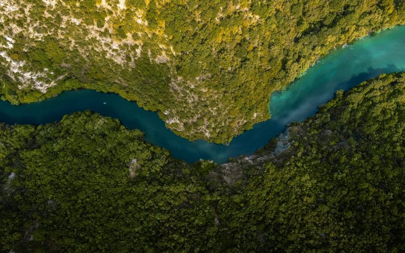petar-avramoski-JTVmS0yFKoU-unsplash