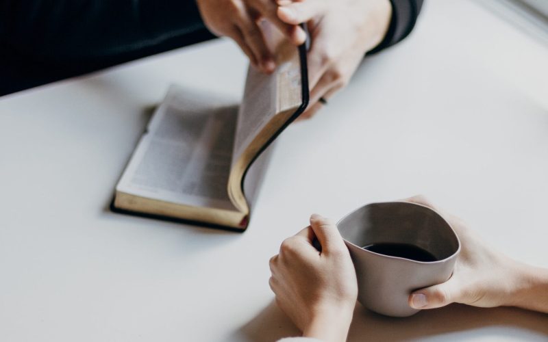 priscilla-du-preez-MIf25phxNlE-unsplash